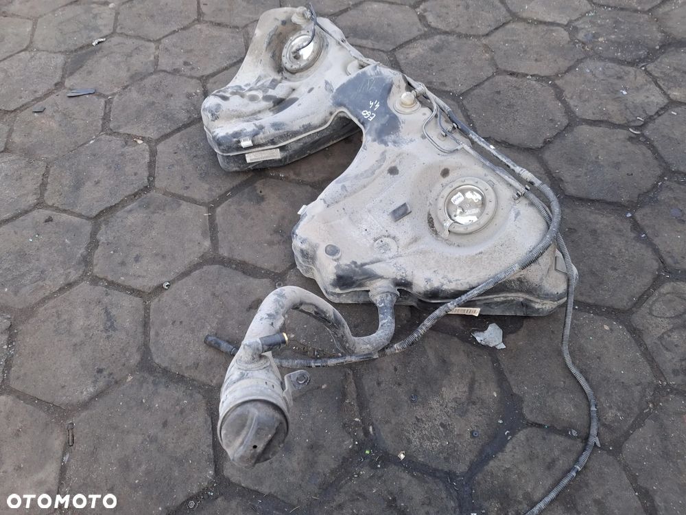 BMW E60 E61 4.4 V8 zbiornik paliwa bak KOMPLETNY pompka paliwa 0580314028 Bosch czujnik poziomu paliwa 0580314540 - 1