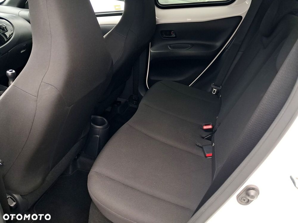 Toyota Aygo X - 12