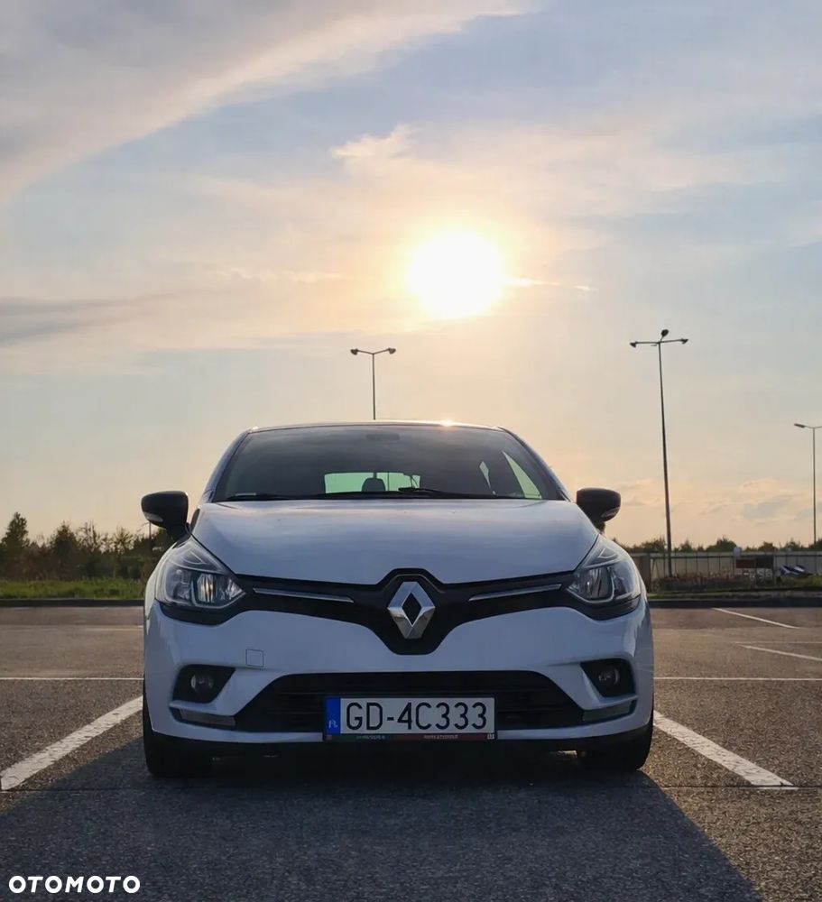 Renault Clio 1.2 16V Limited - 2