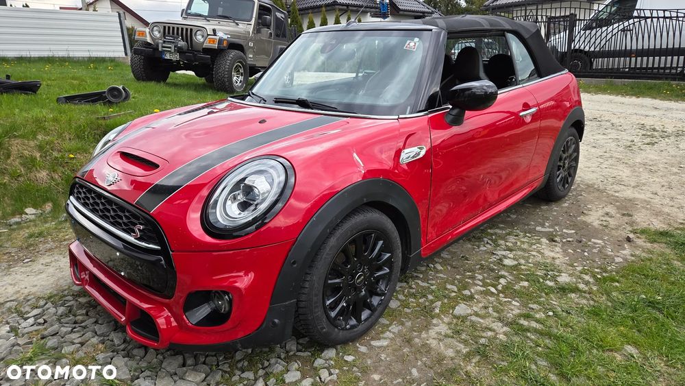MINI Cooper S Sidewalk Trim - 3