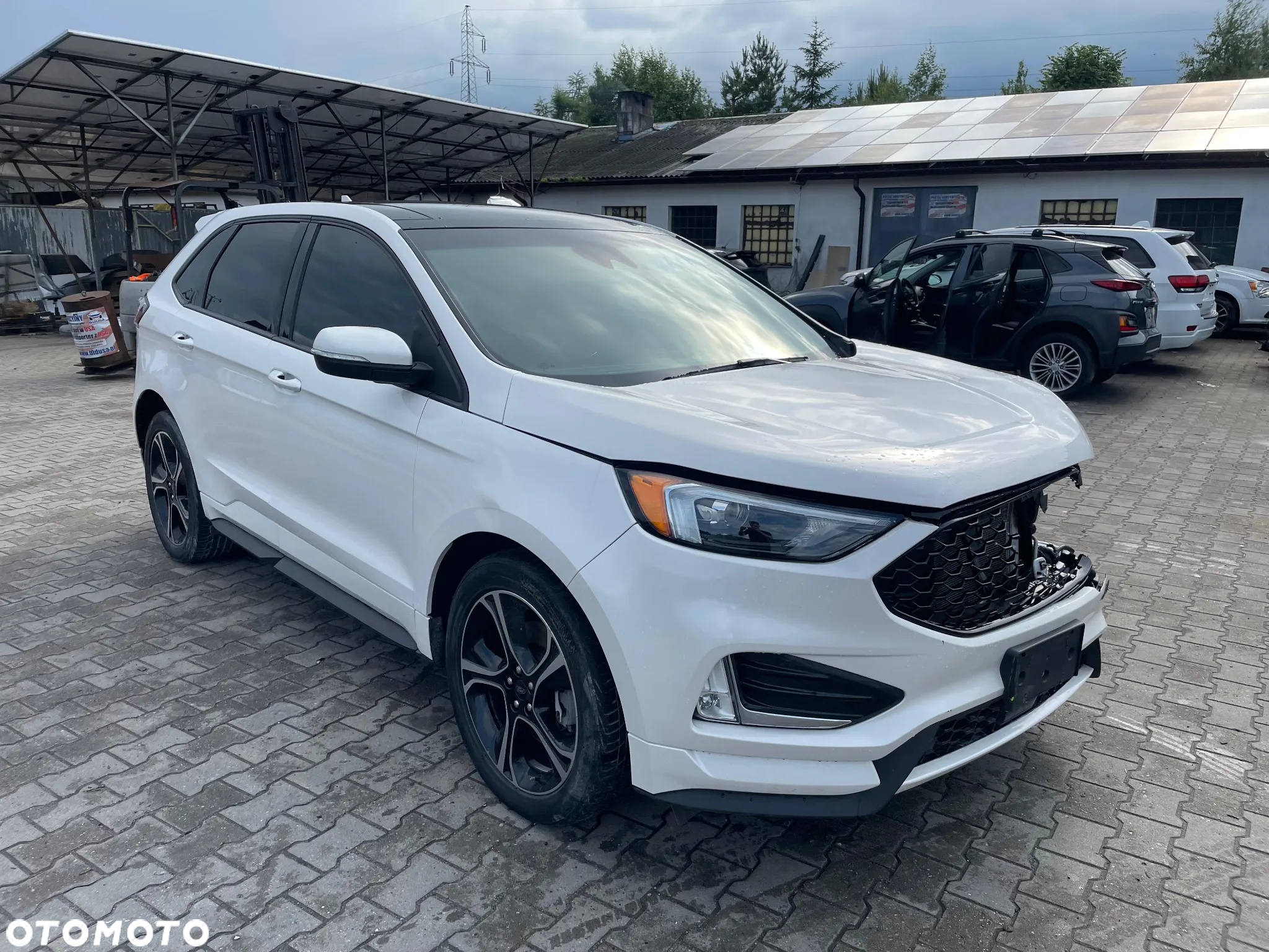 Ford Edge - 3