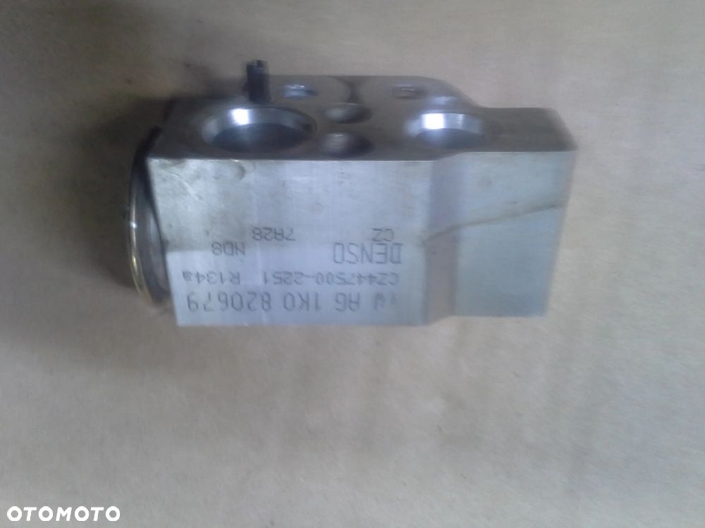 Volkswagen Passat B6 osprzęt nagrzewnicy dmuchawa 3C1820015J  Denso 246810-5382 - 12