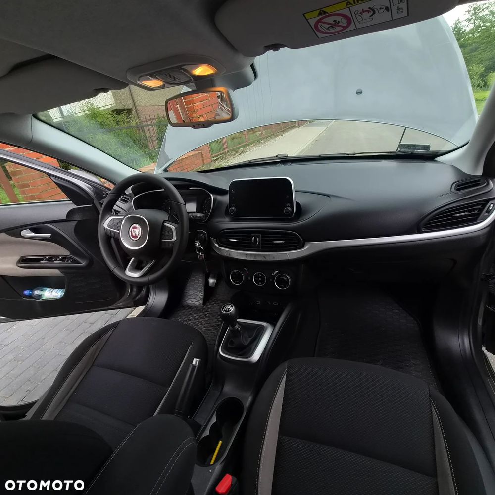 Fiat Tipo 1.4 16V Lounge - 16