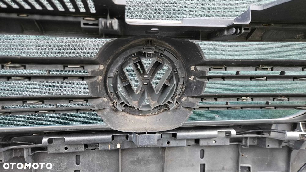 Zderzak 3C0807221 3C0805903B Przód Przedni R-Line Srebrny Gril Atrapa Kratki Halogeny Znaczek VW Passat B6 Lift - 35