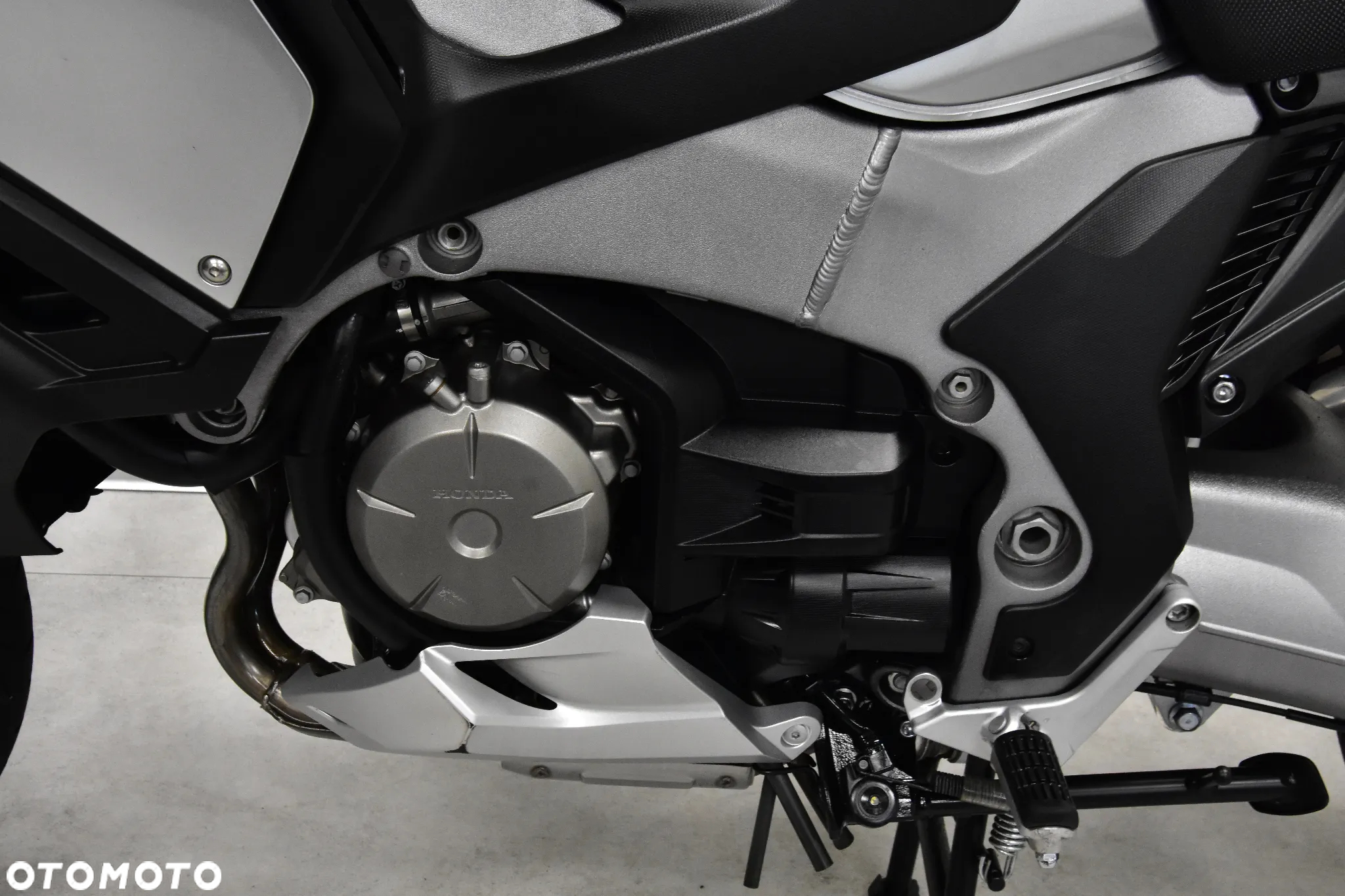 Honda VFR - 37
