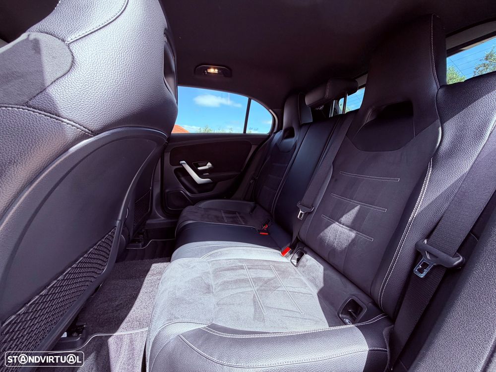 Mercedes-Benz A 250 e 8G-DCT AMG Line - 15