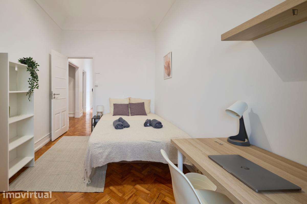 Quarto - localizado em Alameda Lisbon - Grande imagem: 5/41