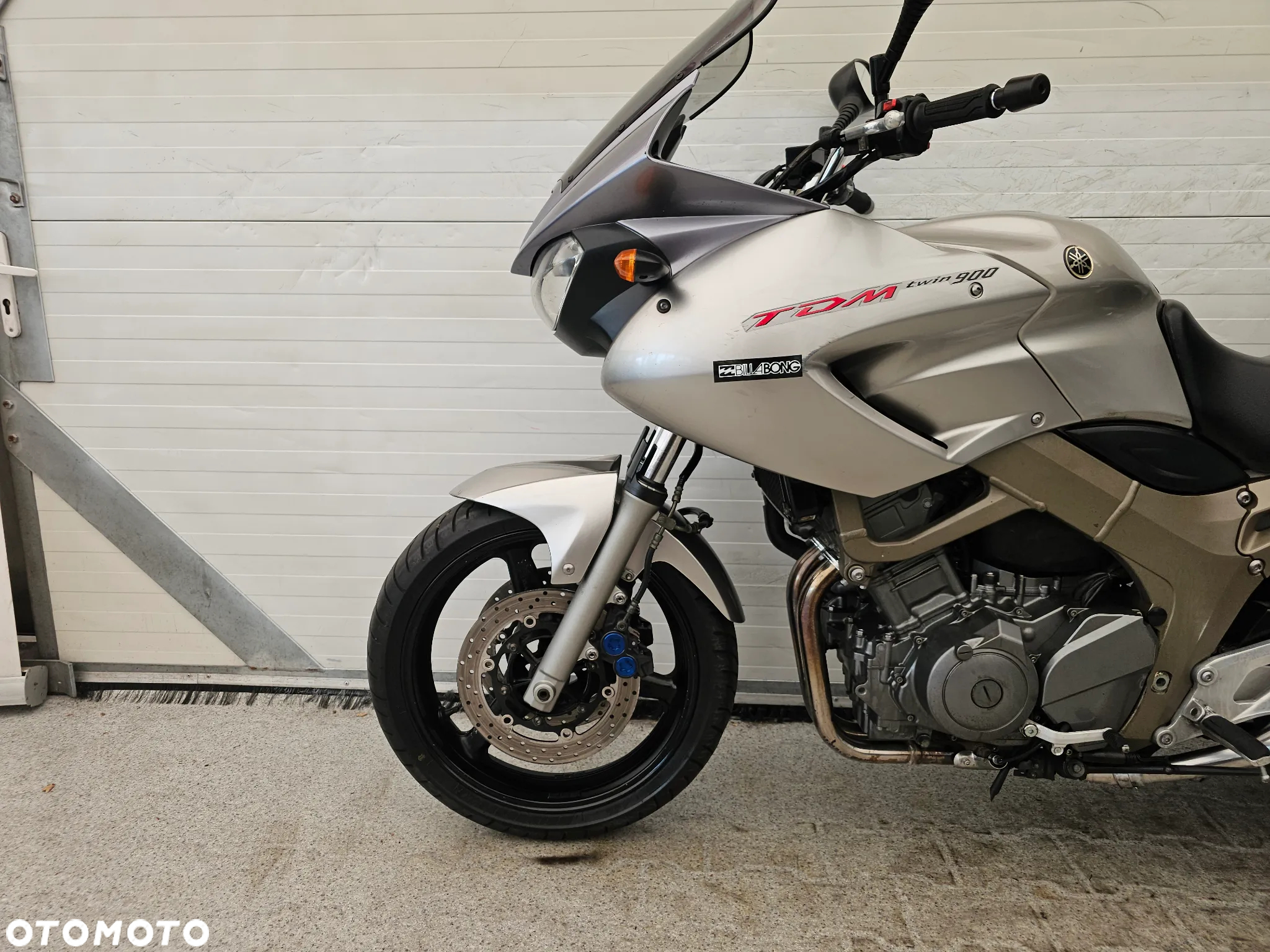 Yamaha TDM - 8