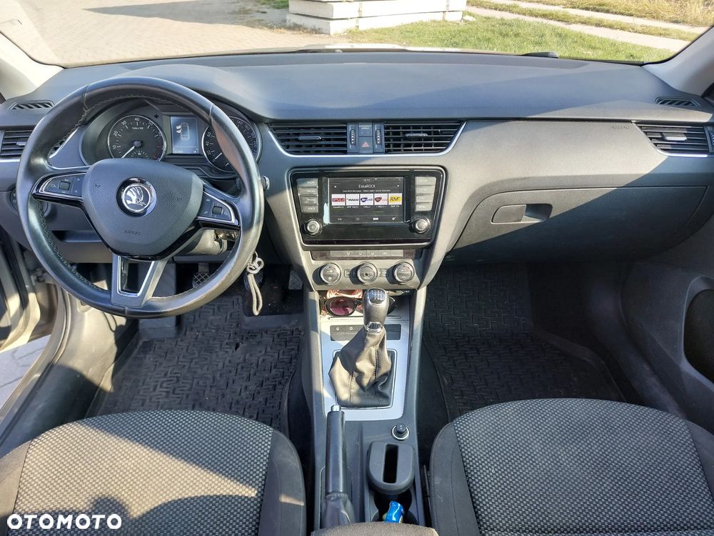 Skoda Octavia 1.4 TSI Ambition - 10