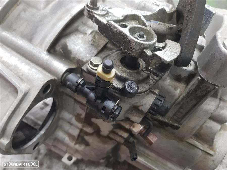 CAIXA DE VELOCIDADES VOLKSWAGEN T-ROC 2.0 TDI REF. ULV - 3