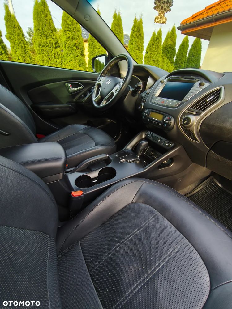 Hyundai ix35 2.0 CRDi 4WD Automatik Premium - 18