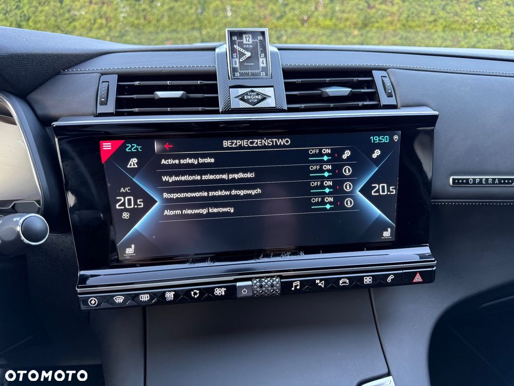 DS Automobiles DS 7 Crossback - 24