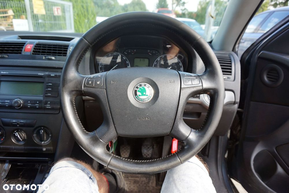 KIEROWNICA SKÓRZANA SKÓRA OCTAVIA II 1Z5  SKODA 2004-2008 - 1