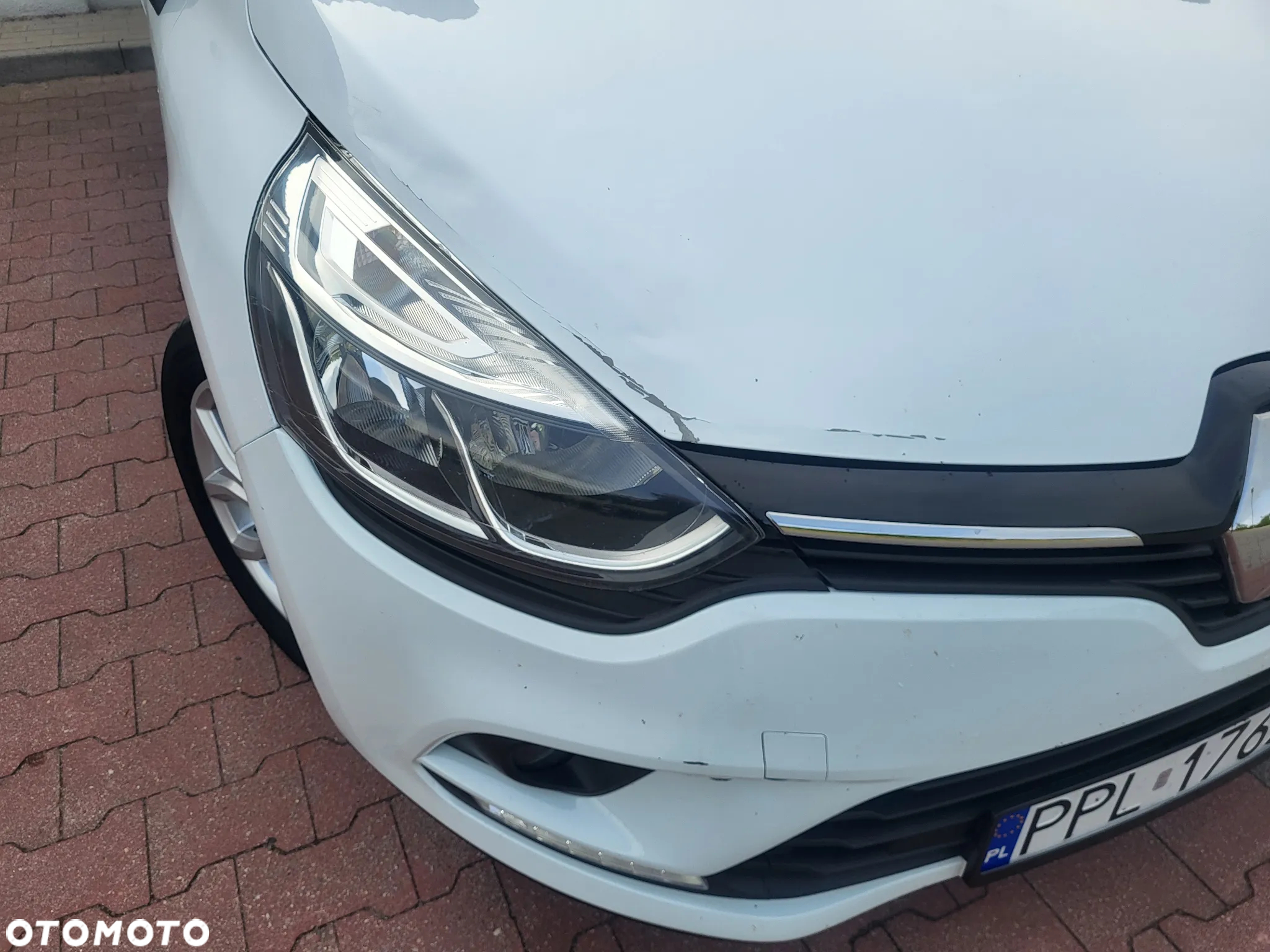 Renault Clio - 7