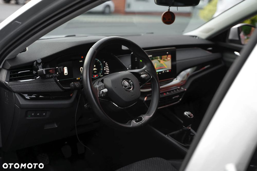 Skoda Octavia 1.5 TSI ACT Style - 14