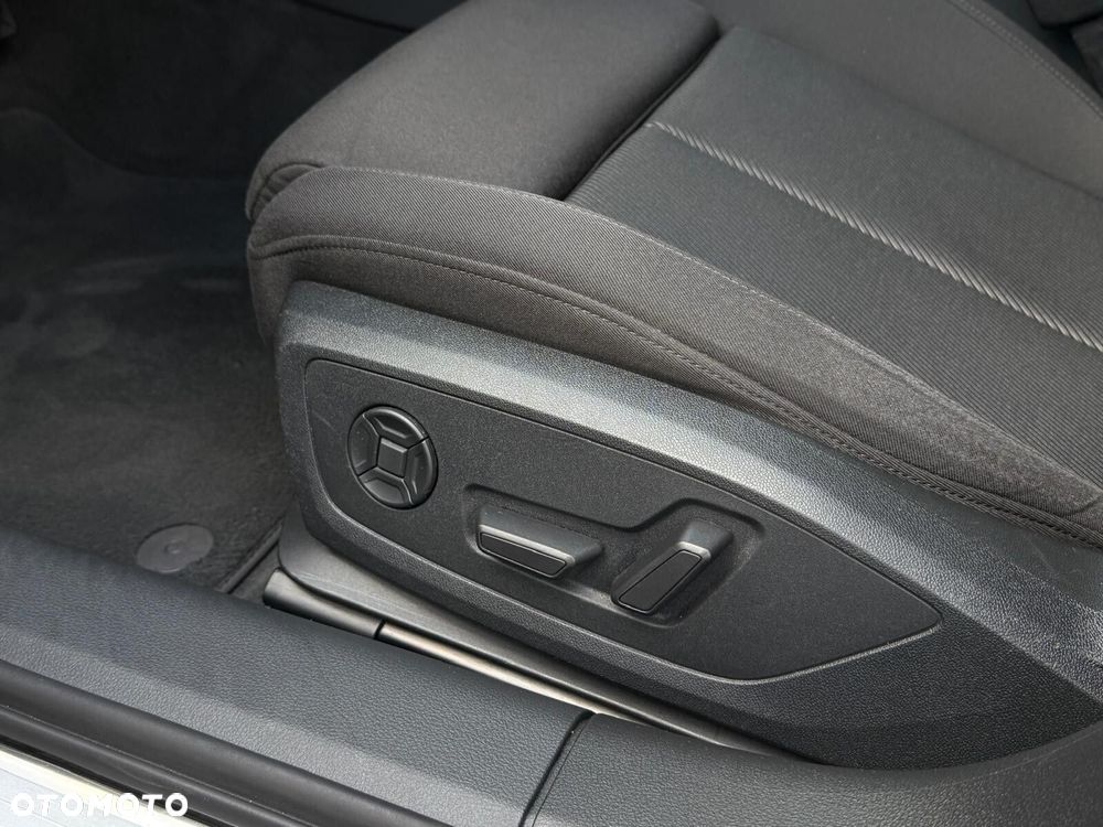 Audi A6 Avant 40 TDI mHEV S Line S tronic - 17