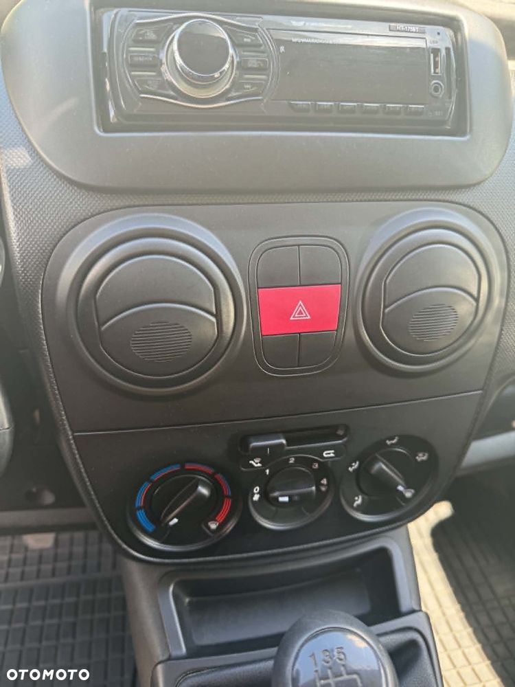 Fiat Fiorino 1.4 Easy - 8