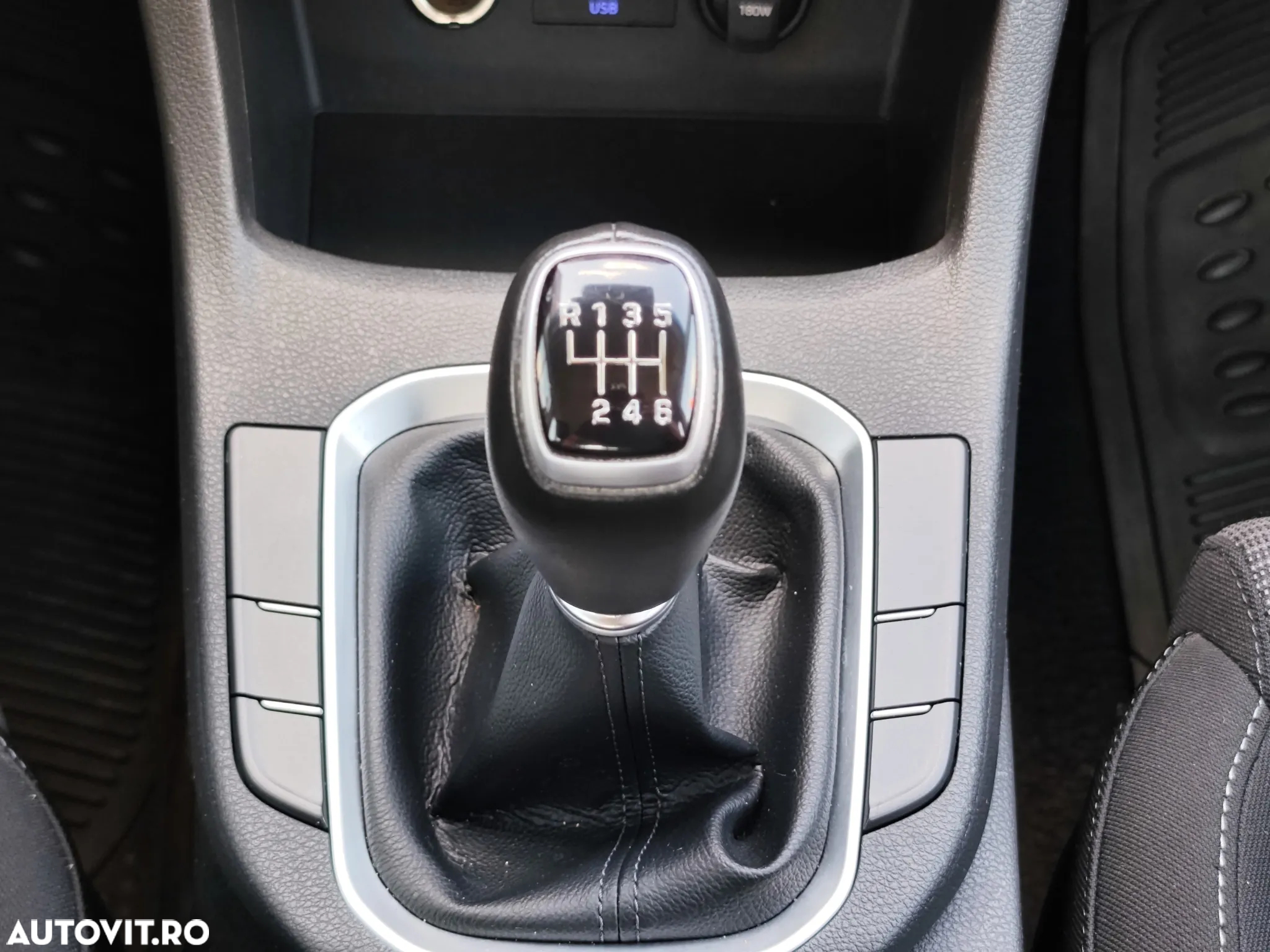 Hyundai i30 1.5 110CP 5DR M/T Comfort - 19