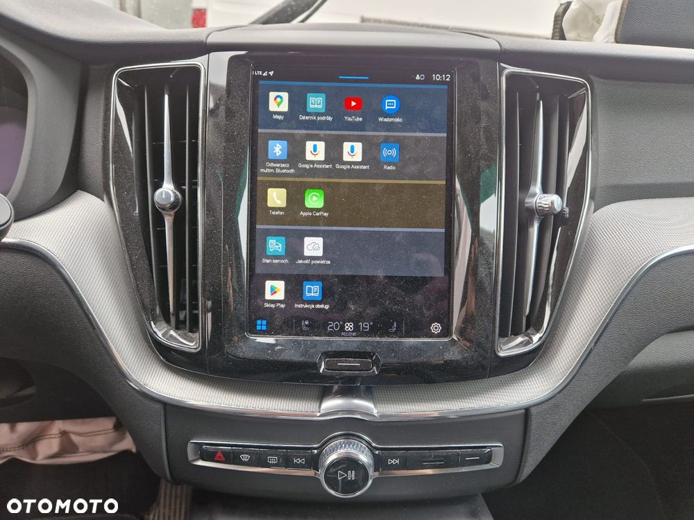 Volvo XC 60 B4 D AWD Plus Bright - 14