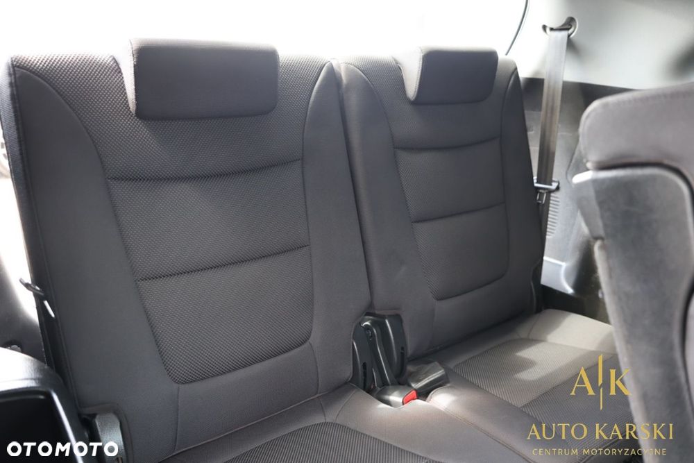 Kia Sorento - 38