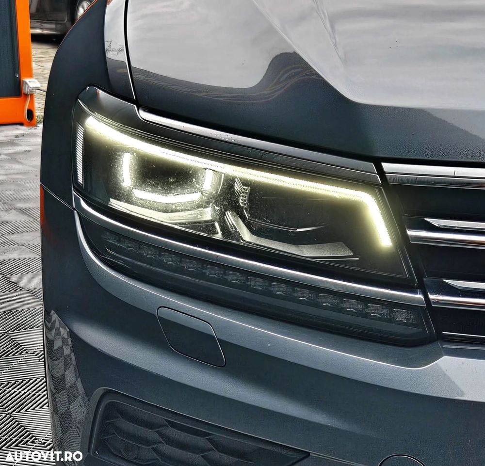 Volkswagen Tiguan Allspace 2.0 TDI SCR 4Motion Highline - 32