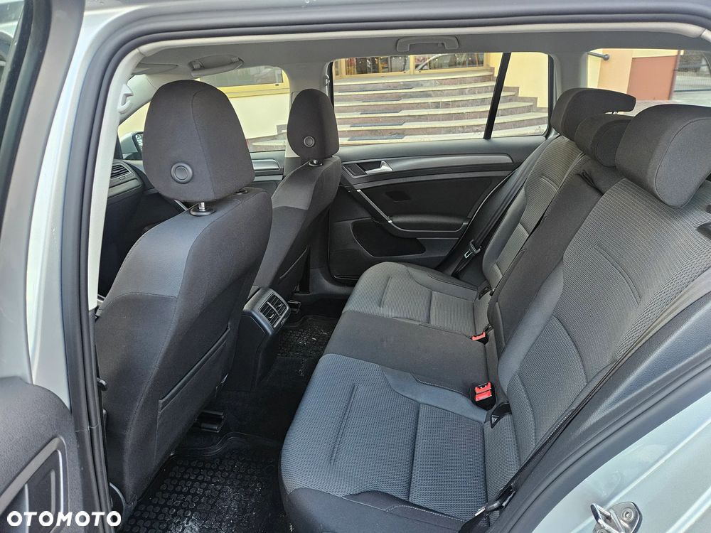 Volkswagen Golf Variant 1.6 TDI BMT Comfortline - 25