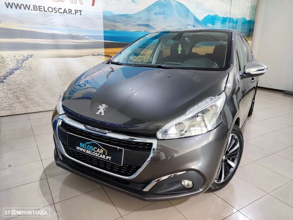 Peugeot 208 1.2 PureTech Signature - 4