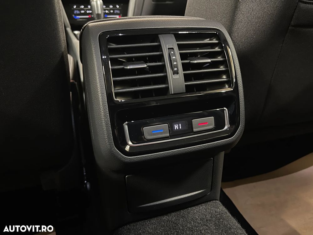 Volkswagen Passat Variant 2.0 TDI DSG Comfortline - 20