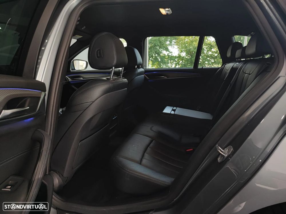 BMW 520 d Pack M Auto - 36
