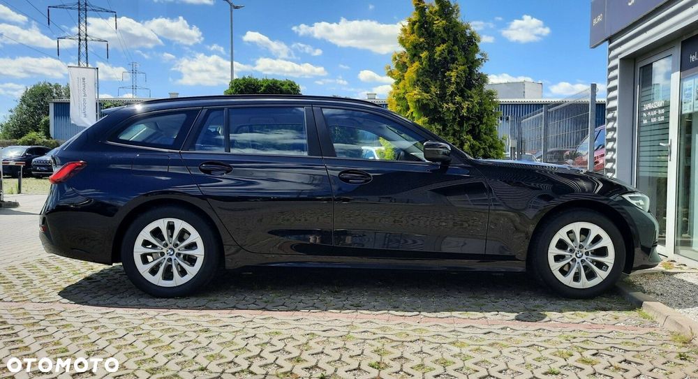 BMW Seria 3 318i Advantage - 25