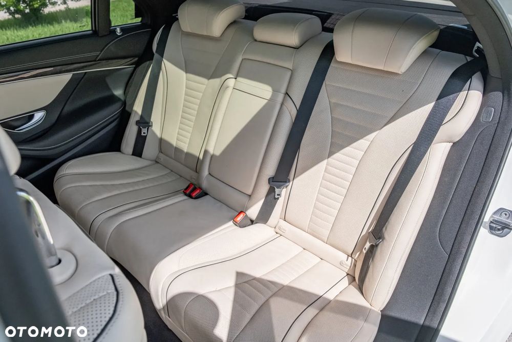 Mercedes-Benz Klasa S 560 9G-TRONIC - 21