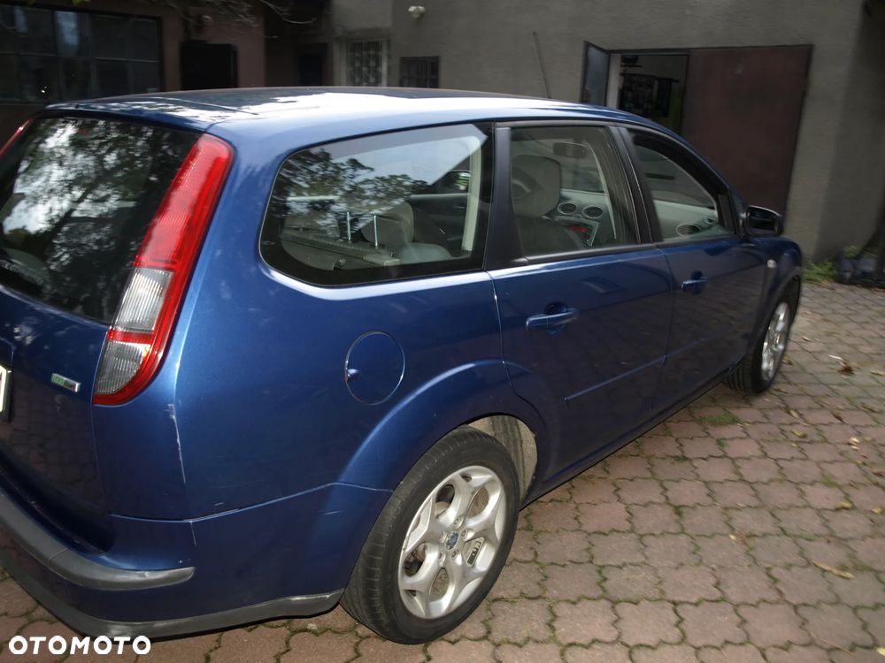 Ford Focus - 13