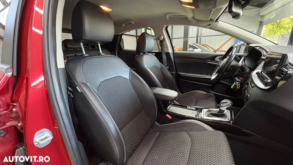 Kia XCeed 1.4 T-GDI 7DCT City+ - 27