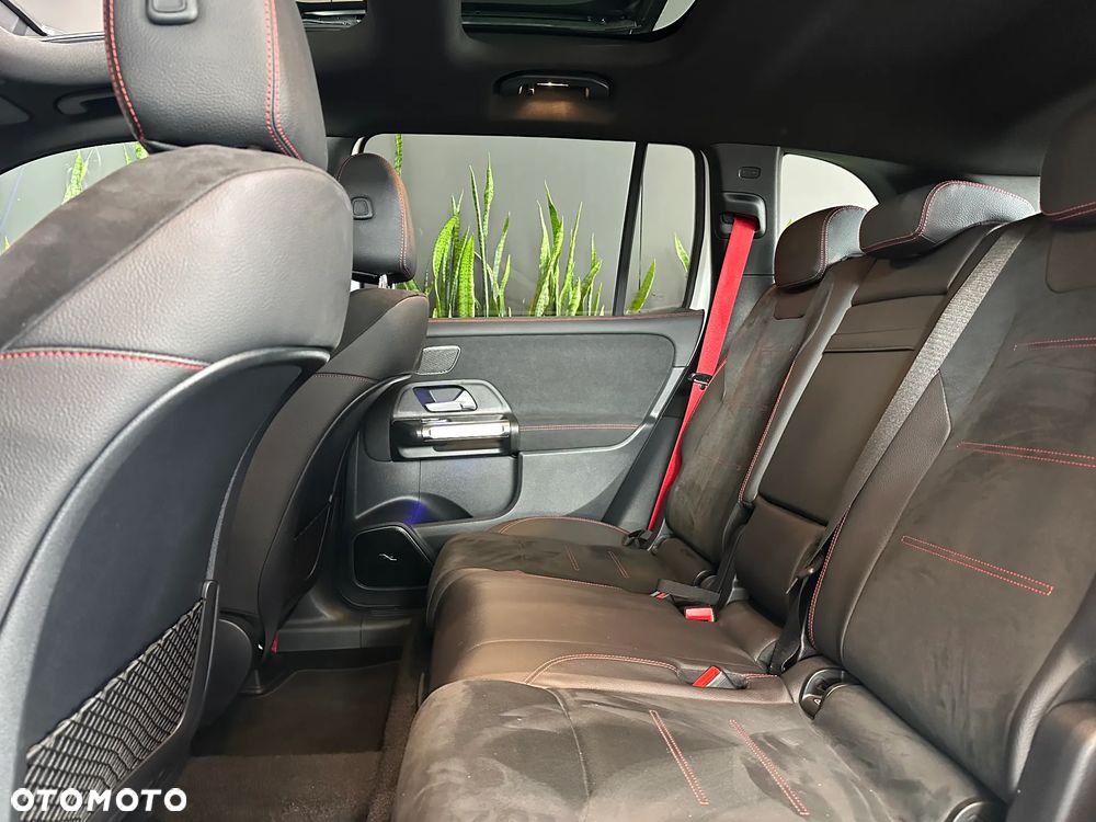 Mercedes-Benz GLB AMG 35 4-Matic - 13