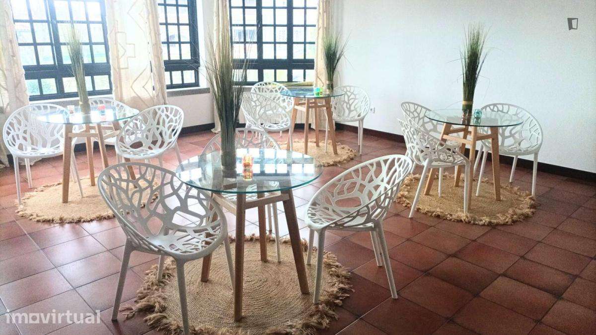 Quarto - localizado em Viseu - Grande imagem: 5/26
