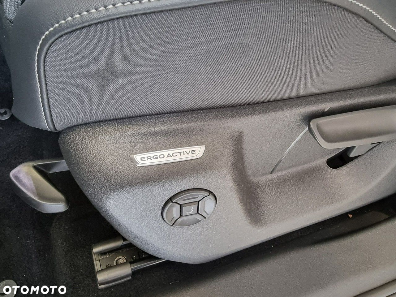 Volkswagen Tiguan 1.5 eHybrid PHEV R-Line Plus DSG - 12