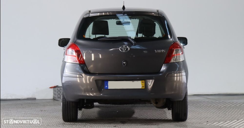 Toyota Yaris 1.0 VVT-i - 5