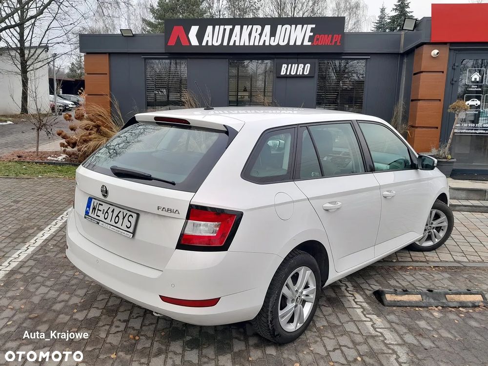 Skoda Fabia 1.0 TSI Ambition - 4