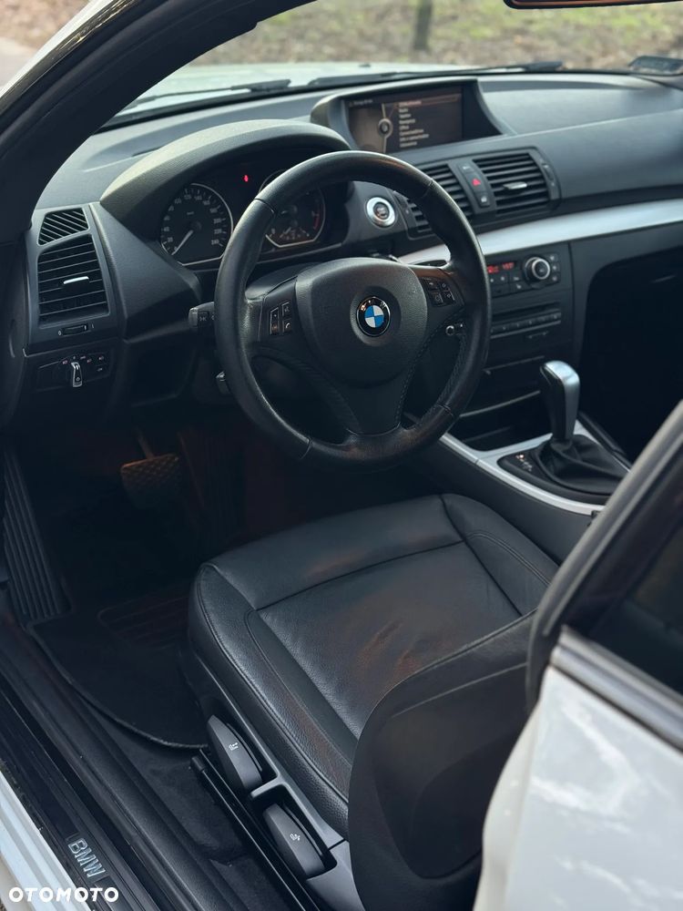 BMW Seria 1 118d - 8