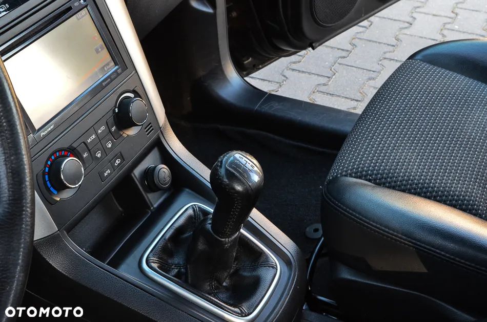 Chevrolet Captiva 2.4 2WD 7 Sitzer LS Family Edition - 25