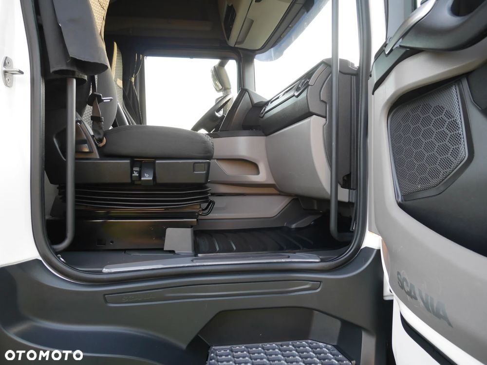 Scania R 450 /RETARDER/  STANDARD/ SALON POLSKA - 21