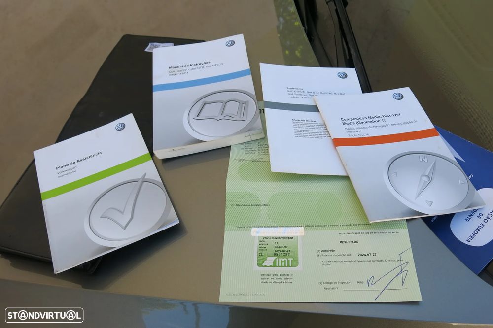 VW Golf 1.6 TDI Confortline - 32