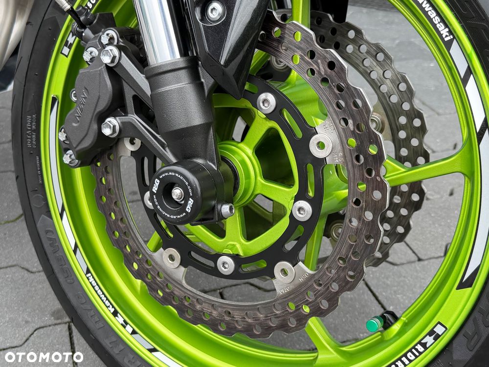Kawasaki Z 900 - 22