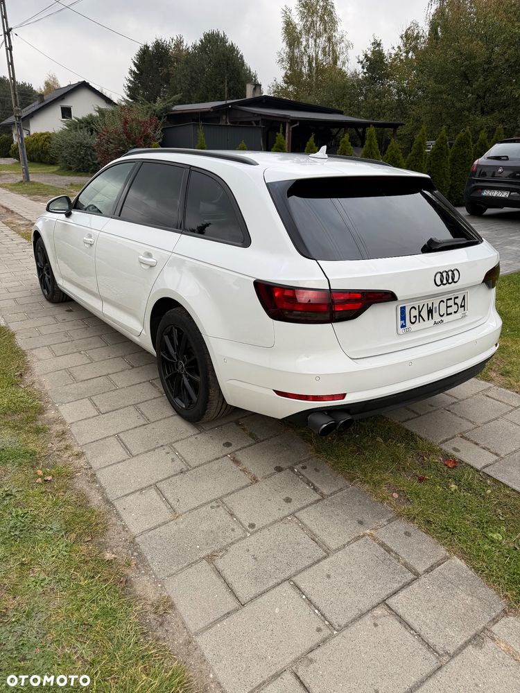 Audi A4 Avant 2.0 TDI ultra S tronic design - 8