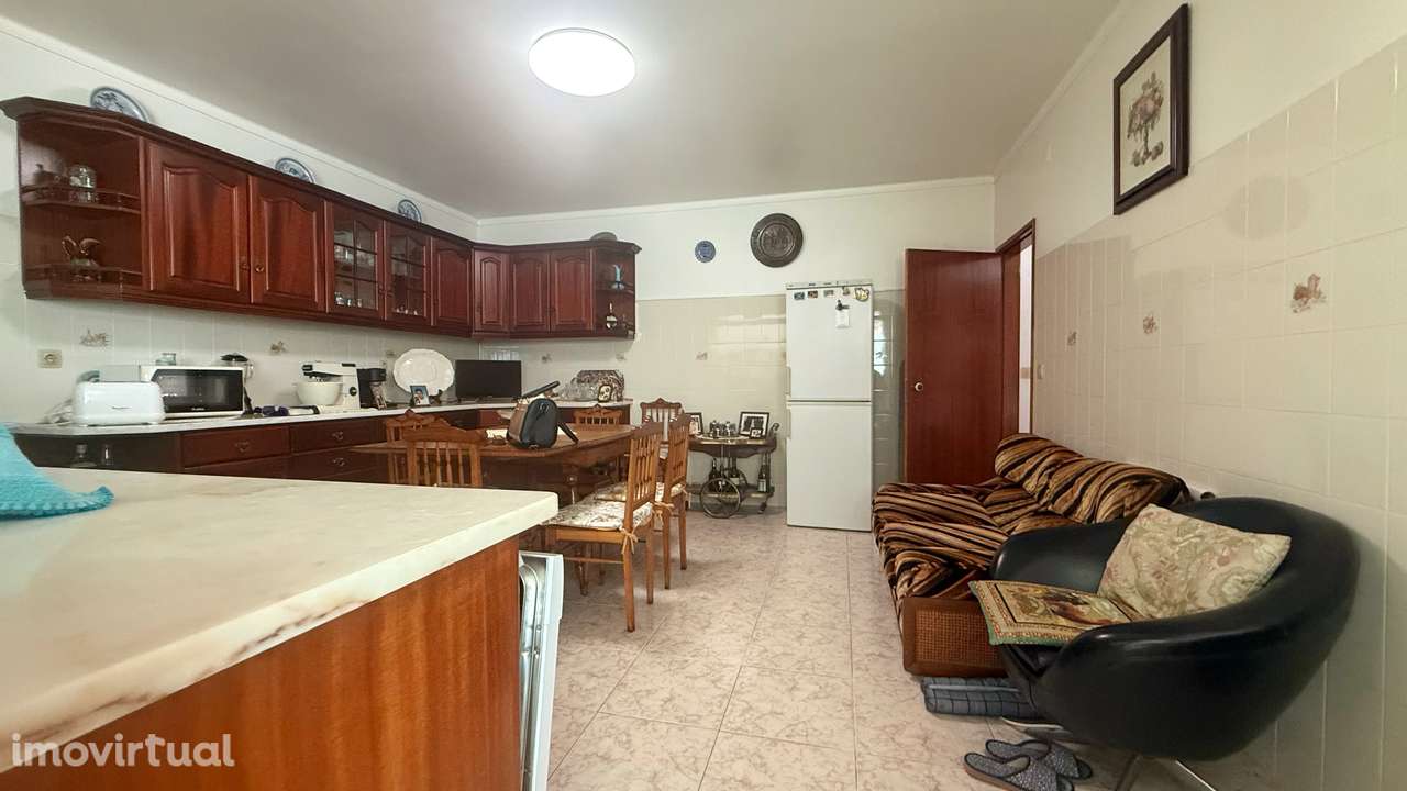 Moradia Isolada com Terreno Amplo em Parceiros da Igreja, torres novas - Grande imagem: 5/36