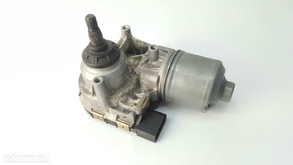 MOTOR LIMPA-VIDROS FRONTAL FORD FOCUS LIM. ST-LINE - 2