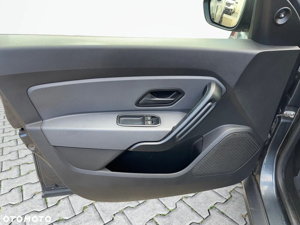 Dacia Duster 1.0 TCe Essential - 9