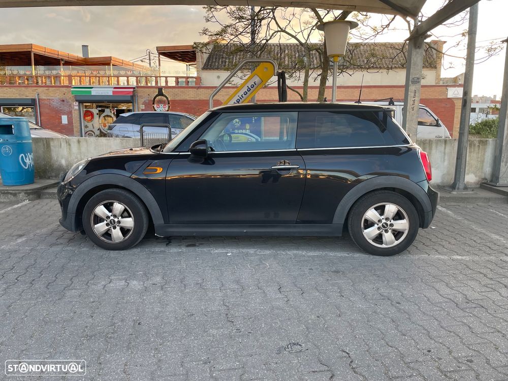 MINI 3 Portas One D Blackyard - 4