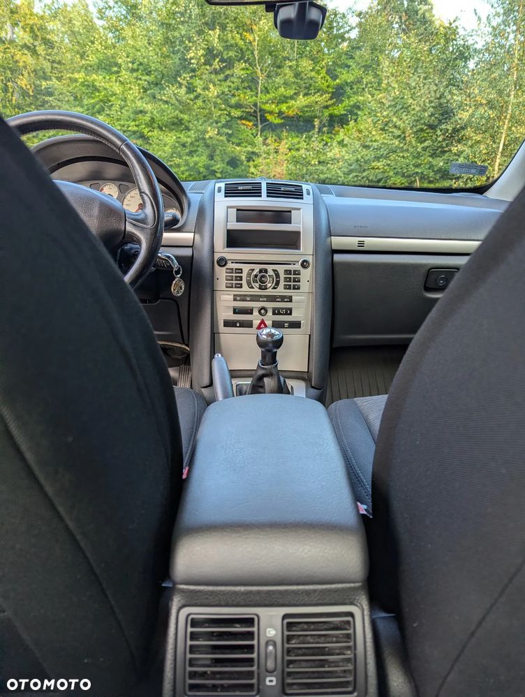 Peugeot 407 - 16