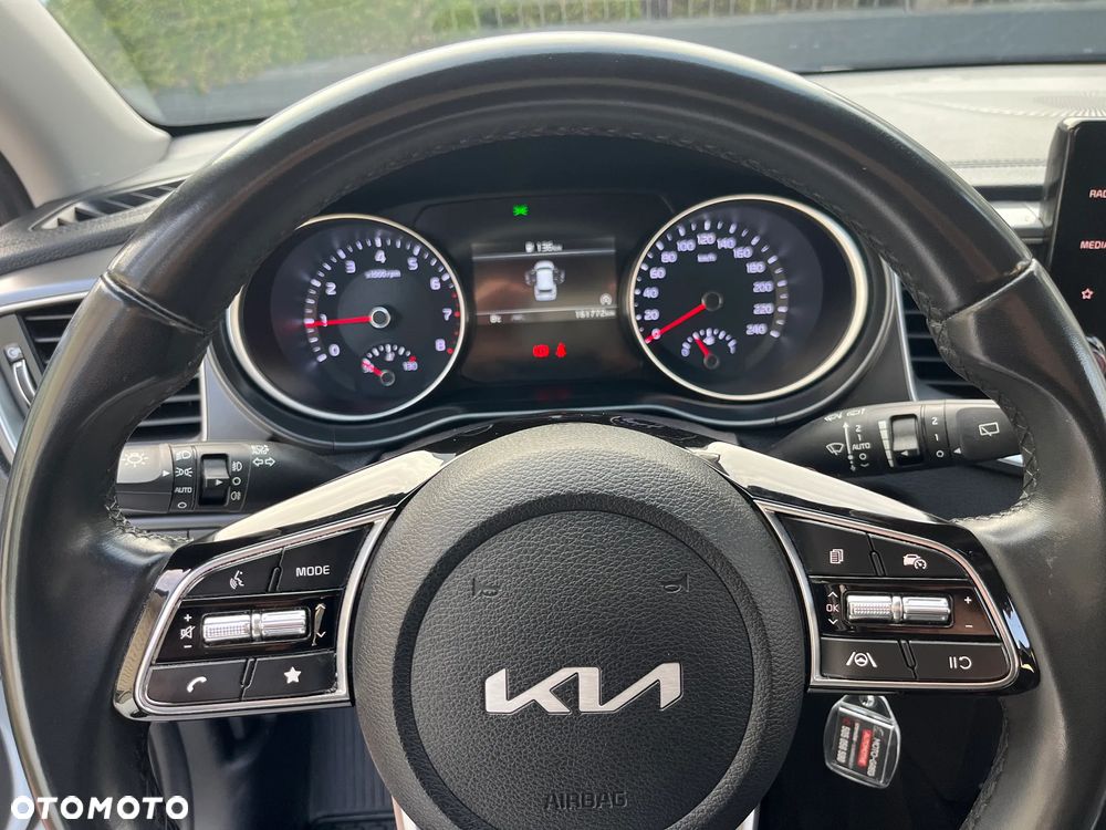 Kia Ceed 1.5 T-GDI M - 15